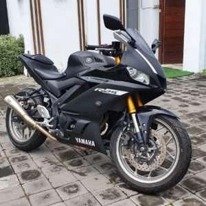 Yamaha R25 new model rent Bali