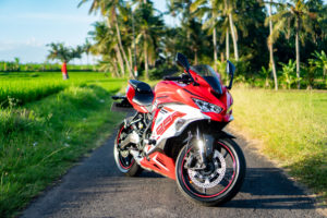 Kawasaki Ninja ZX-25R for rent in Bali