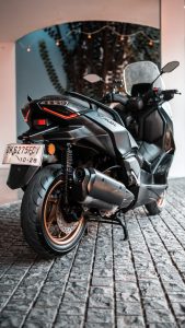 Yamaha XMAX Green