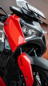 Yamaha XMAX 250 Red